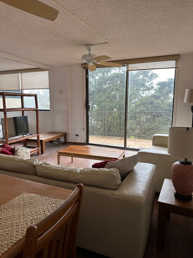 3BR/2BA Penthouse with ocean view - 3BR/2BA Penthouse with ocean view