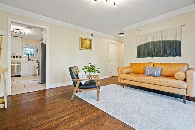Photo - 869 Briarcliff Rd NE Unit B20
