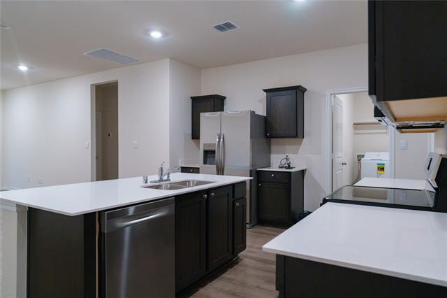 Photo - 929 Jefferson Wy