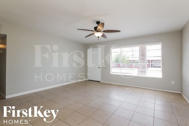 4220 W Cavalier Dr