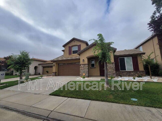 Photo - 4265 Thalia Way