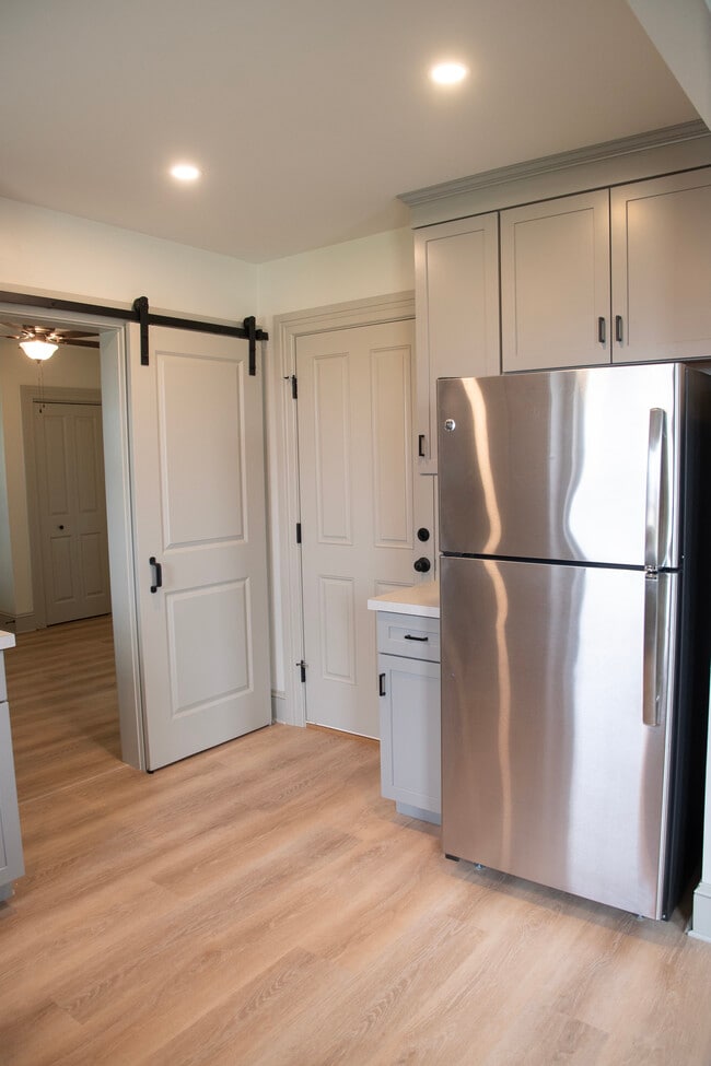 Photo - 2493 Mount Joy Rd Unidad A