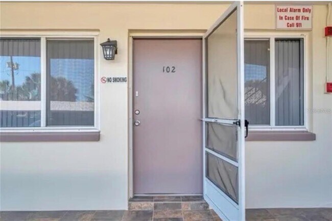 Photo - 1235 S Highland Ave Unit 1-102