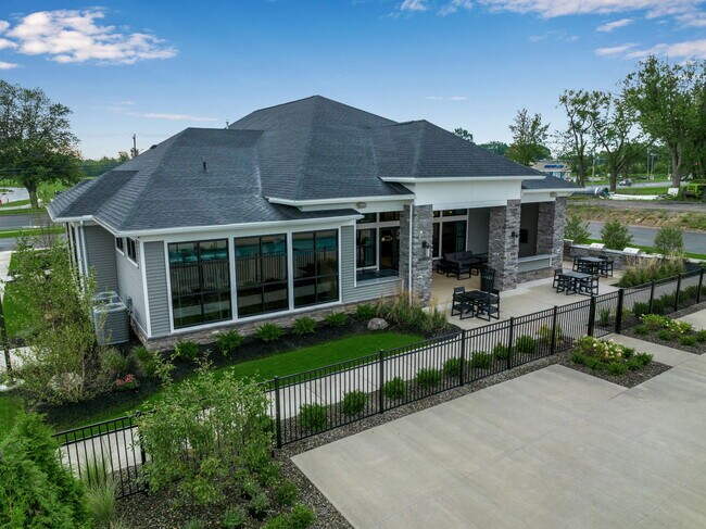 Photo - Midtown Apartments