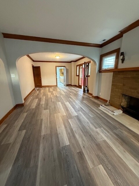 Photo - 421 N Hough St