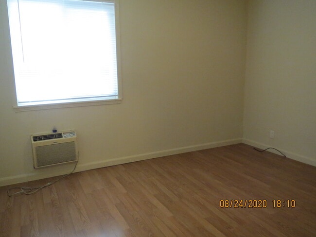 Photo - 2899 Alma St Unidad 2899