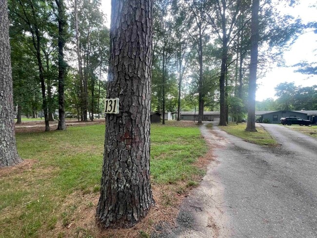 Photo - 131 Snug Harbor Cir
