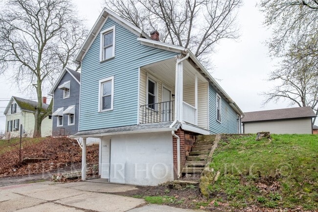 Building Photo - 3 Bed Home with Basement & Off-Street Parking – $1,395/mo