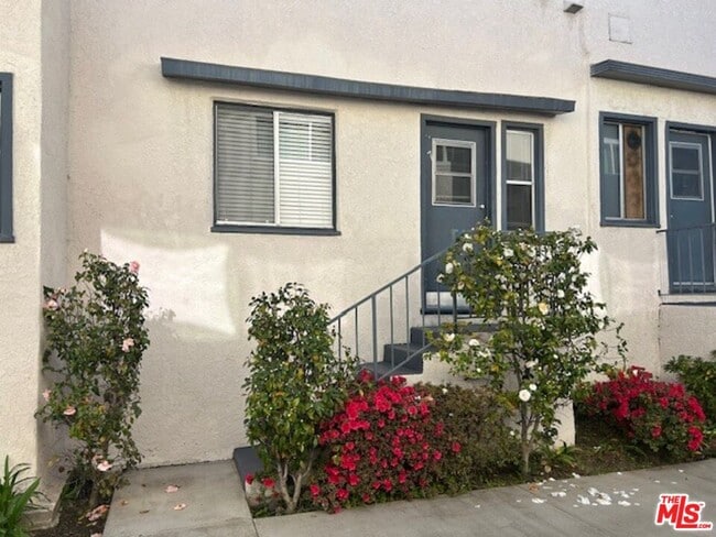 Photo - 11826 Venice Blvd. Unidad 7