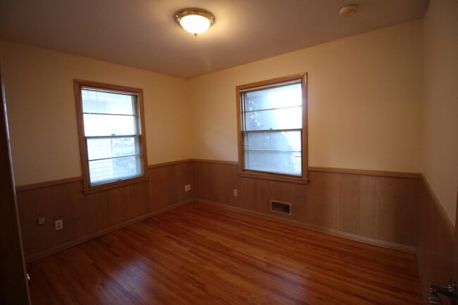 Photo - 6310 Vincent Ave S