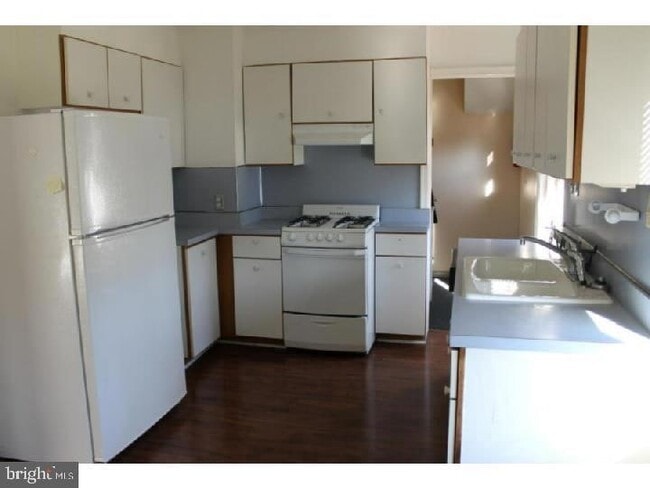 Photo - 1698 Pennington Rd