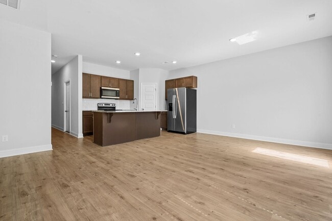 Photo - 320 W Saltgrass Ln