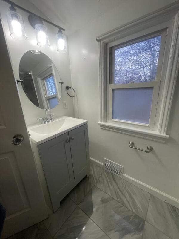 Photo - 326 Northland Ave