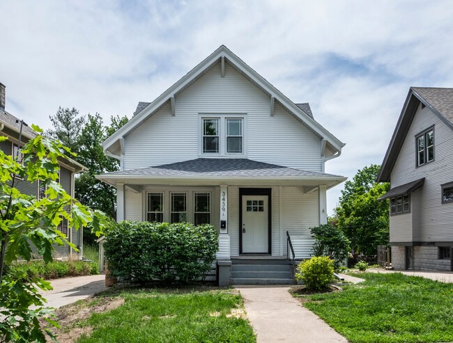 Completely Restored 5 Bed 2.5 Bath Home - Completely Restored 5 Bed 2.5 Bath Home