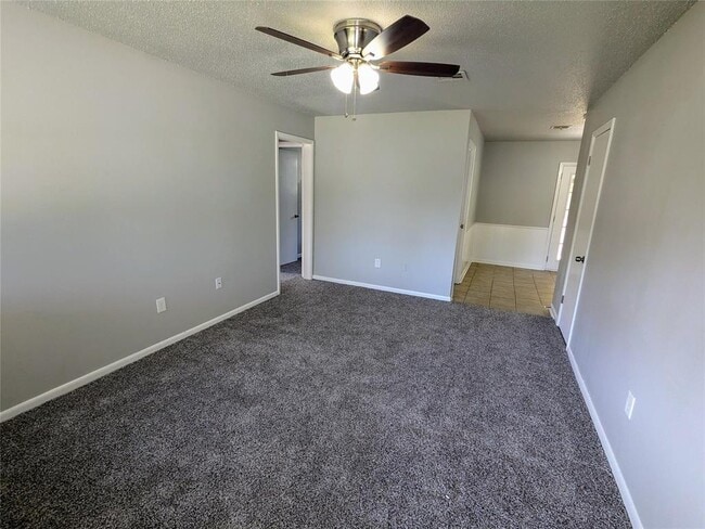 Photo - 504 NE 18th St