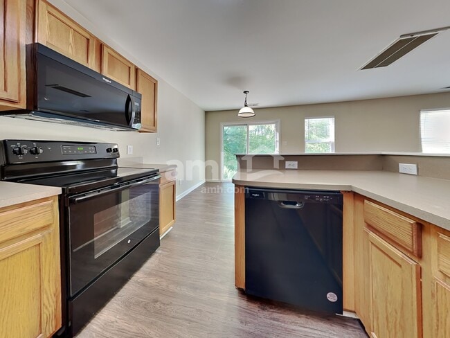 Photo - 5432 Wyalong Dr