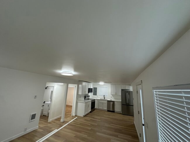 Photo - 1747 NE 147th St Unit 2