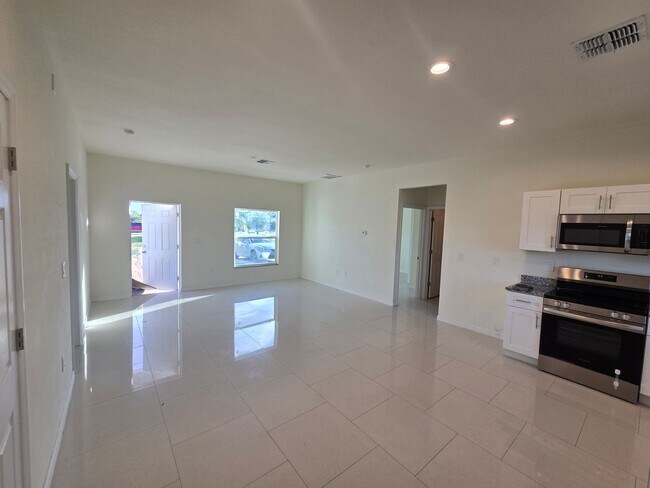 Photo - Great location, close to ST RD 82-Three be...