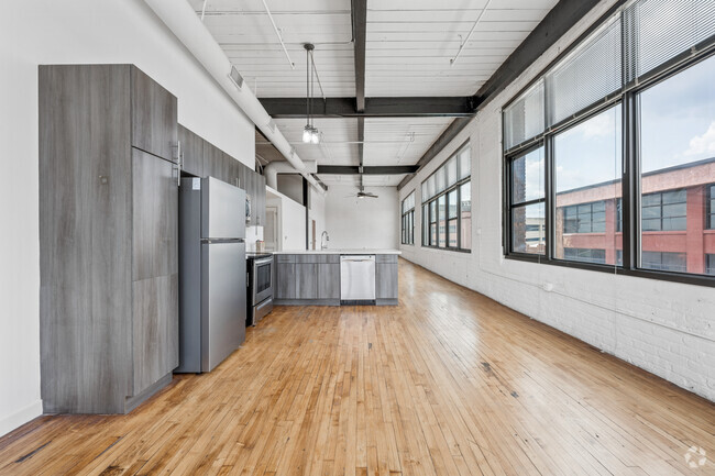 1BR, 1BA - 1,150SF - Kitchen