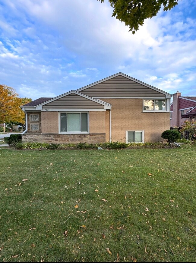 Photo - 7225 E Prairie Rd