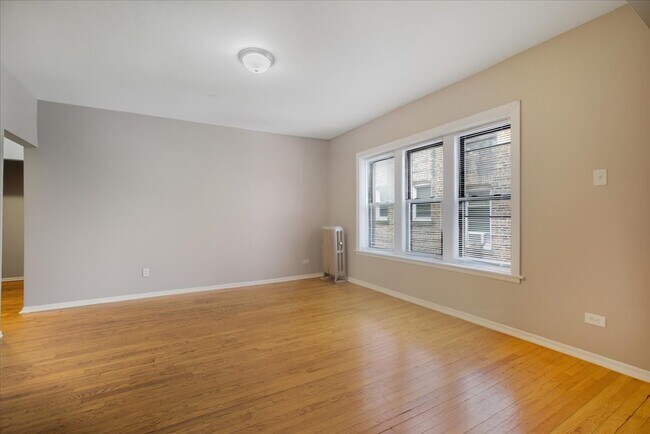 Photo - 6716 S Merrill Ave