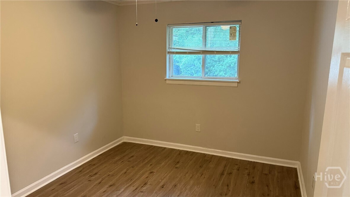 Photo - 38 Merrydell Dr