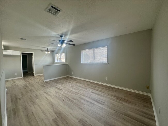 Photo - 4802 Hannas Reef Dr