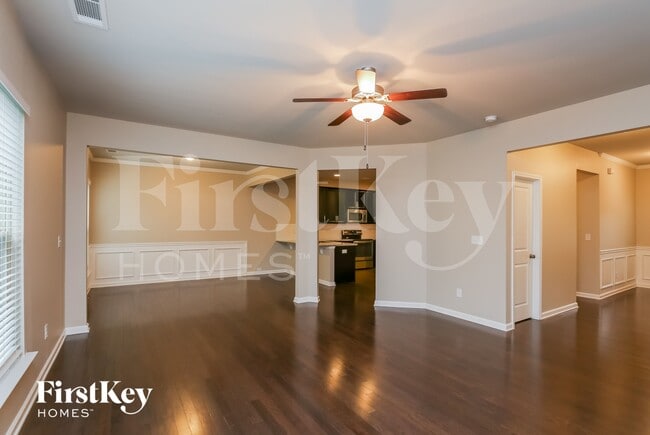 Photo - 2119 Charcoal Ives Rd