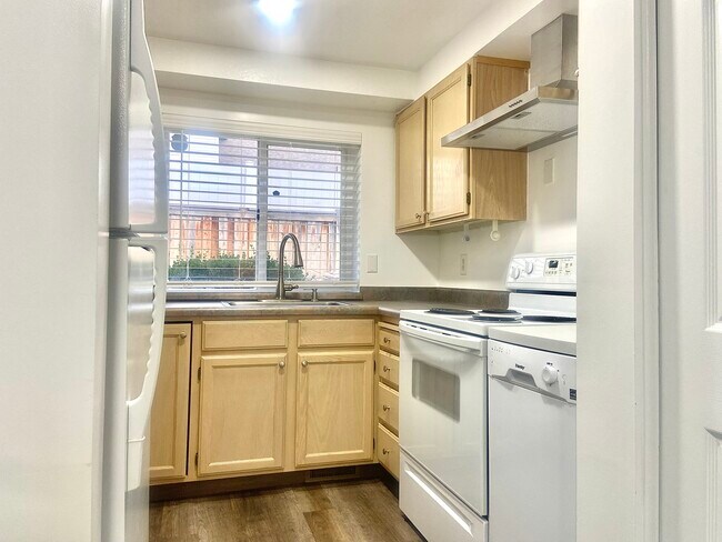 Photo - 5341 Trunk Bay Cir