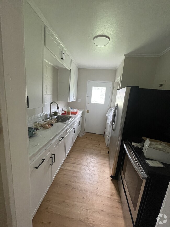 Building Photo - 1031 Coit St Rental