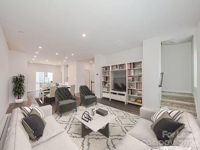 Photo - 2518 Arbor Loop Dr