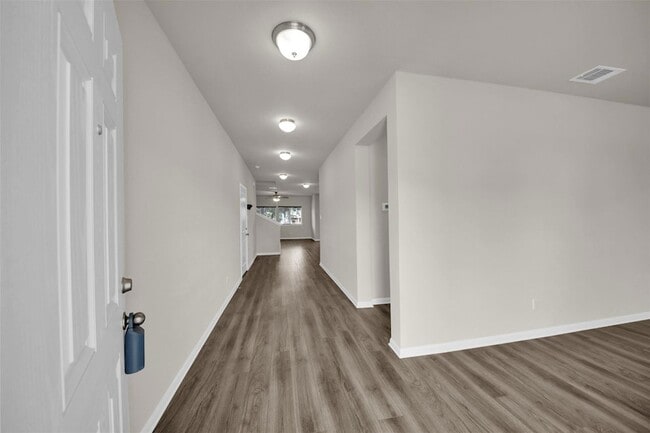 Photo - 1829 Chickasaw Run