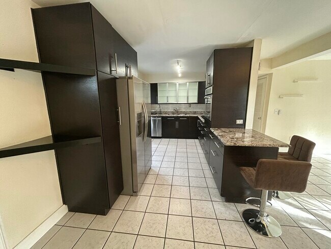 Photo - 5839 Daphne Dr