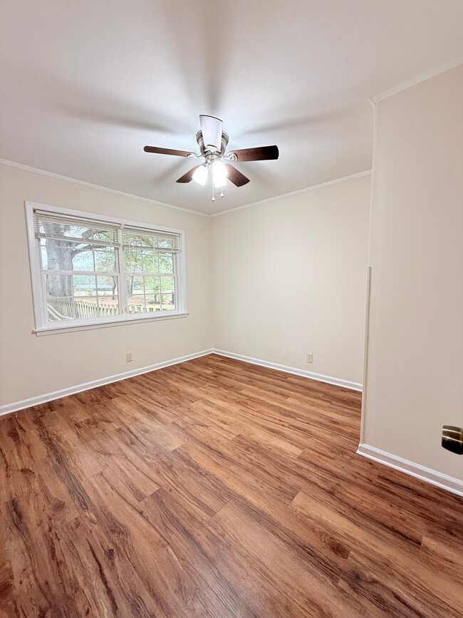 Photo - 104 Bowen St Unit A