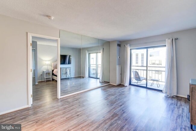 Photo - 2111 Wisconsin Ave NW Unit 608