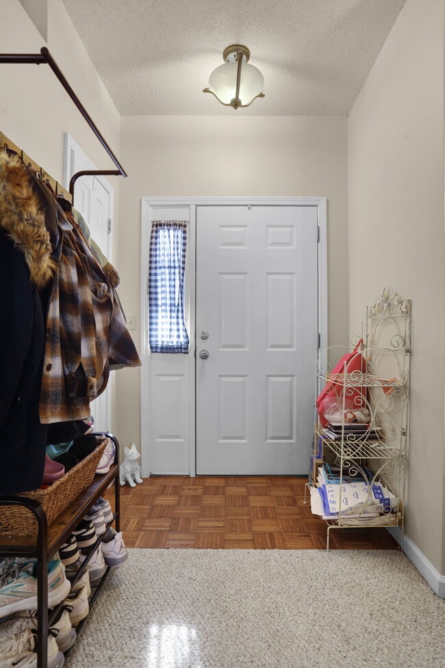 Photo - 753 Forest Green Dr