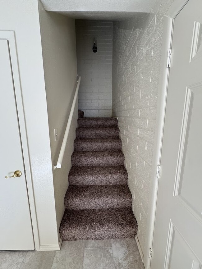 Photo - 7129 W Hazelwood St