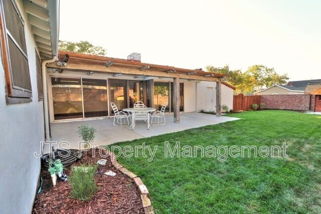 Photo - 501 J St