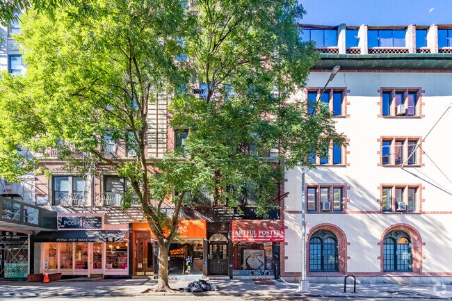 Photo - 194 Bleecker St