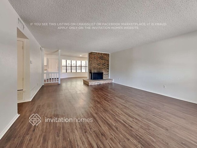 Photo - 717 Holly Oak Dr