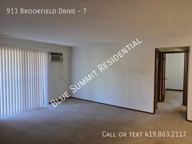 Photo - 913 Brookfield Dr Unidad 7