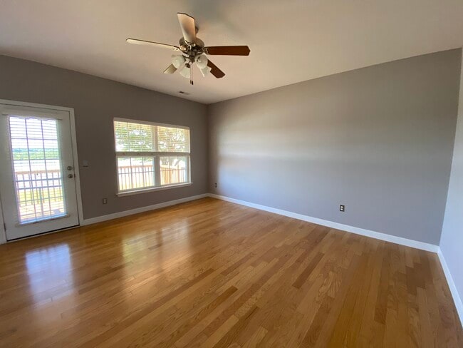 Photo - 122 Azalea Rdg