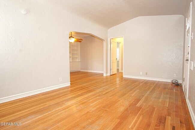 Photo - 3515 Okeefe Dr