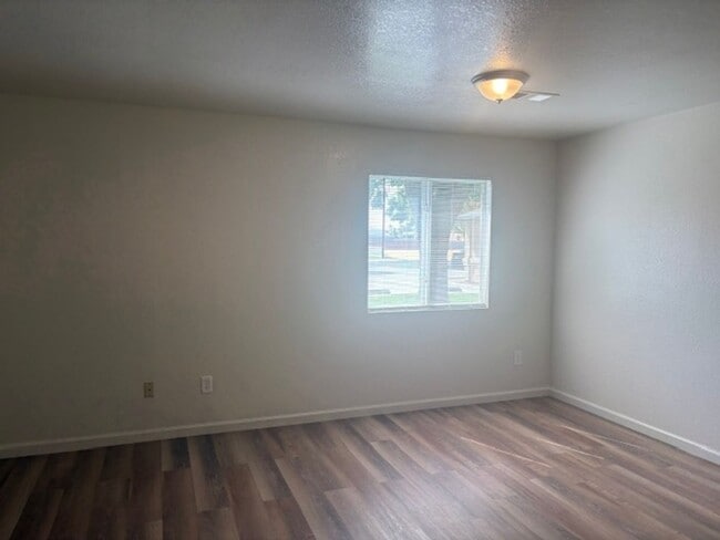 Photo - 1730 Inyo St Unit Apt D
