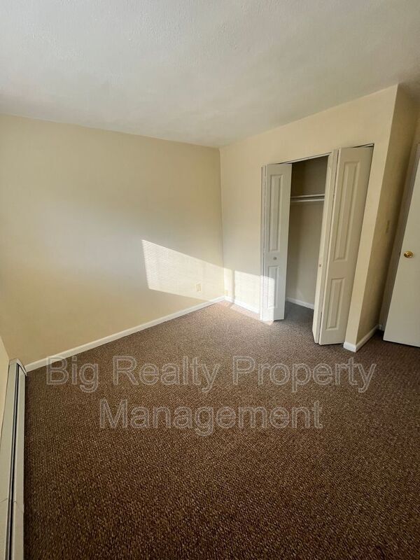 Photo - 120 N Penn St Unidad C-2