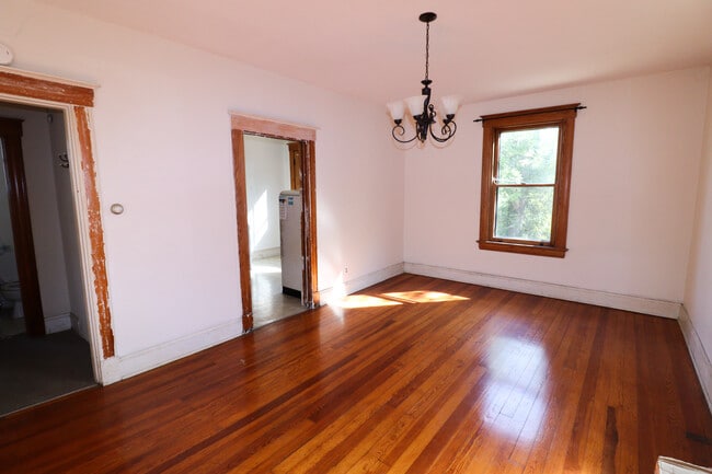 Photo - 2626 Eden Ave