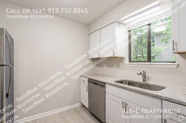 Building Photo - 916-C Hearthridge- Rental