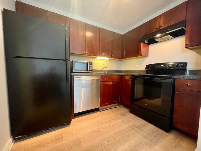 Photo - 655 W Irving Park Rd Unit 3006