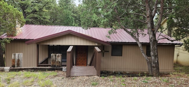 Building Photo - 212 Fort Stanton Rd Rental