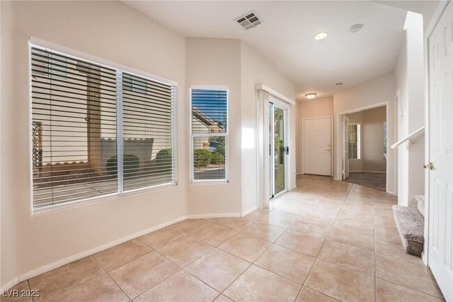 Photo - 5989 Lamotte Ave